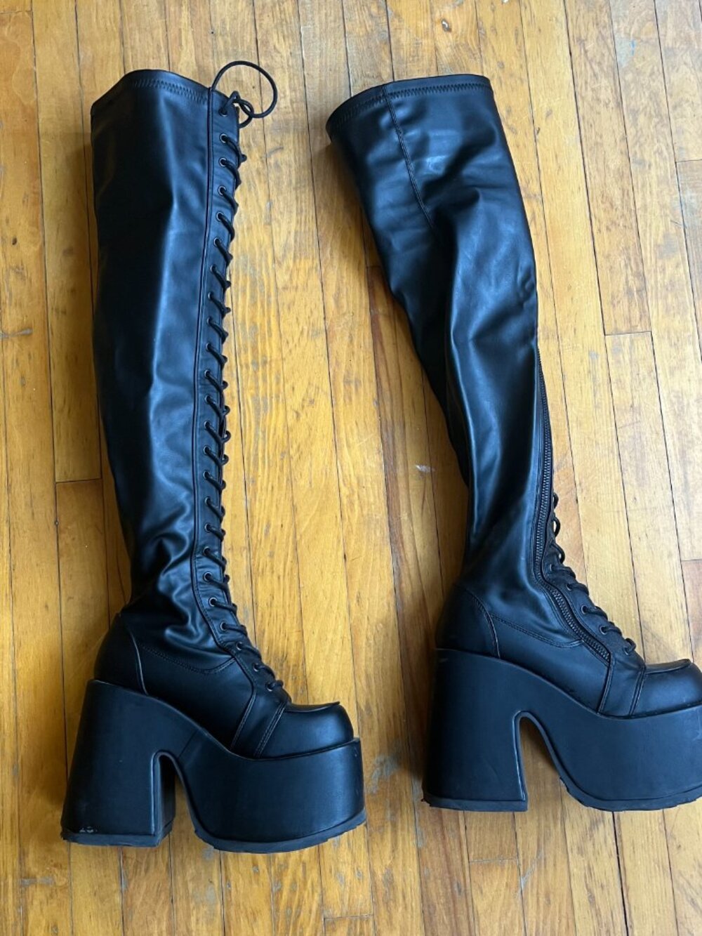 Demonia Camel-300 Womens 7